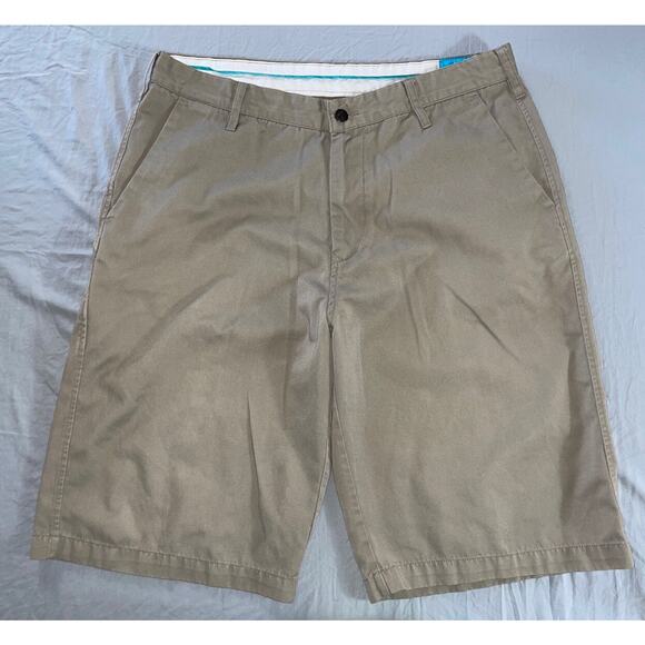 Volcom Vintage Weirder 24 1/2" Chino Skate Shorts. Beige, Men's Size 36. GUC!! - Picture 1 of 5